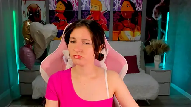 KikaOsterman online show from March 18, 2026, 6:11 pm