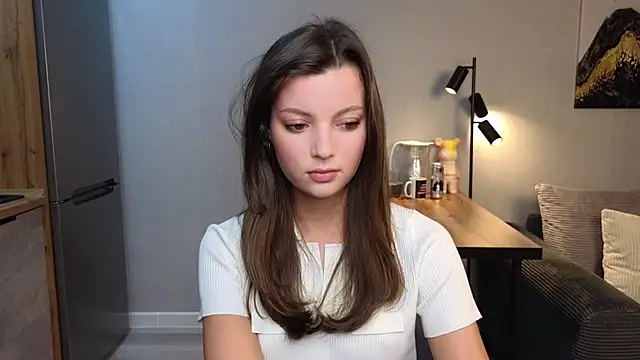 KitKatie online show from February 25, 2026, 7:23 pm