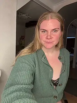 SexyBlondJoanna online show from January 19, 2026, 10:19 am