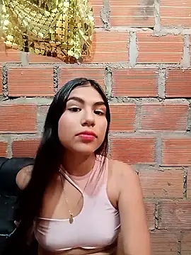 triana-hot18 online show from March 2, 2026, 6:26 pm