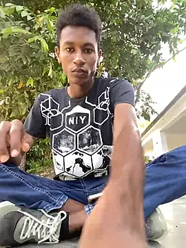 twink gabrielll online show from July 18, 2026, 8:45 pm