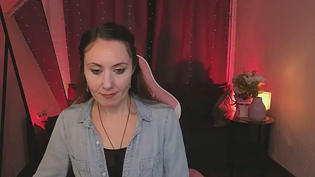 Juliet Jamess online show from January 17, 2026, 1:49 pm