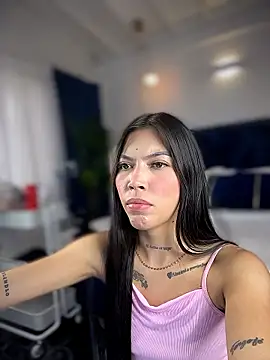 LatinaDollXXX online show from January 10, 2026, 4:31 pm