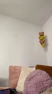 GiannaMagari online show from February 7, 2026, 9:07 pm