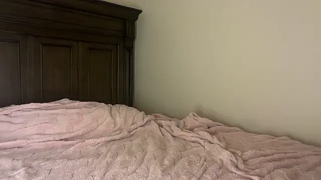 blondebunny999 999 online show from January 17, 2026, 5:12 am