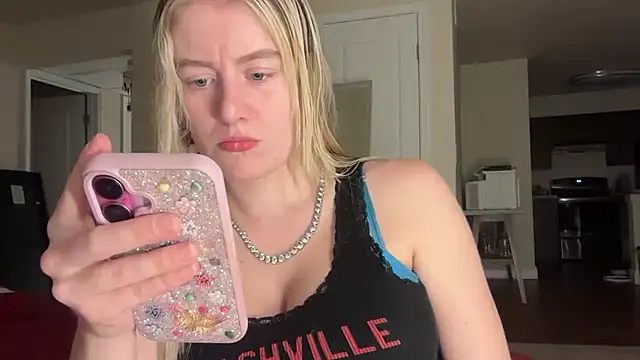 blondebunny999 999 online show from February 17, 2026, 4:20 am