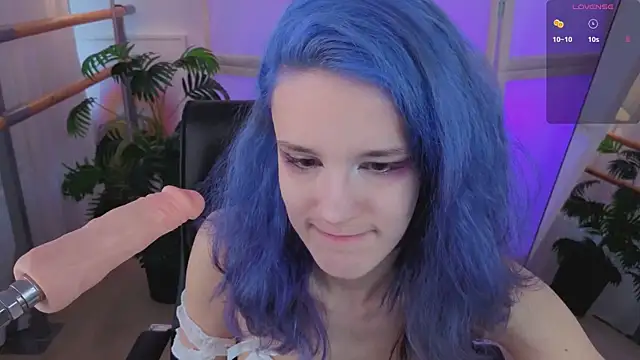 Snapshot of AuraLaunni chatting on February 25, 2026, 7:18 am AuraLaunni online show from February 25, 2026, 7:18 am