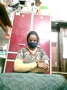 kiiuu sexe online show from February 3, 2026, 3:28 pm