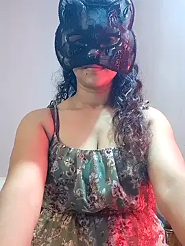 cutehotwife online show from June 6, 2026, 8:13 pm