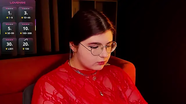 Snapshot of Siena_aa chatting on February 13, 2026, 2:02 pm Siena aa online show from February 13, 2026, 2:02 pm