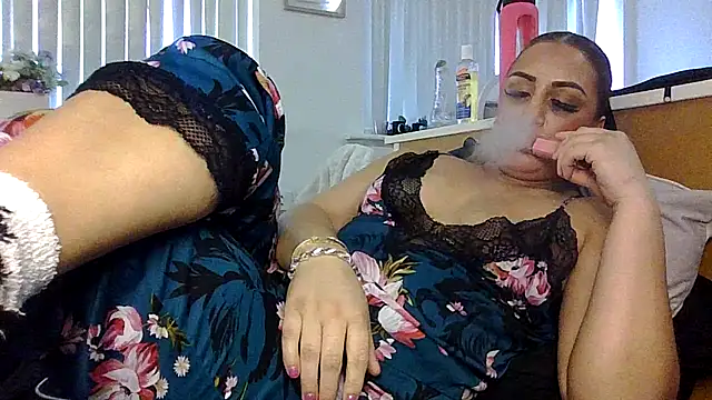 KiraBestxo online show from January 18, 2026, 11:58 am