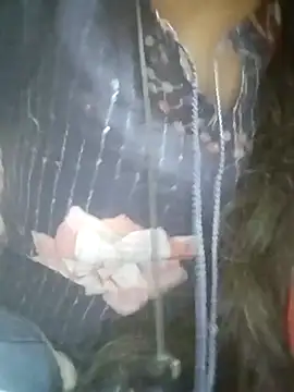 Zaara101 online show from April 8, 2026, 11:27 pm