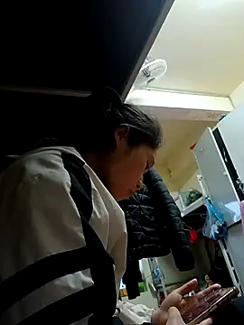 Snapshot of aaa_sexy_aaa chatting on February 14, 2026, 10:45 am aaa sexy aaa online show from February 14, 2026, 10:45 am