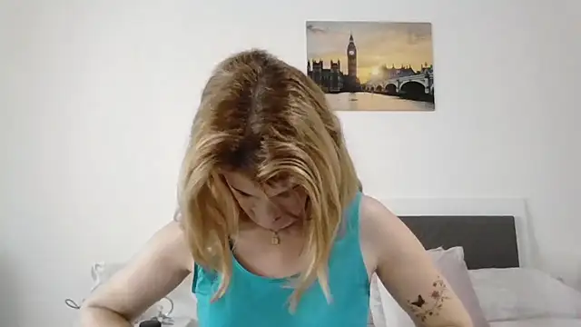 Clara1986 online show from February 11, 2026, 11:59 am