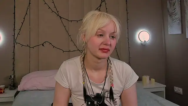 AdeleSilvy online show from February 26, 2026, 1:59 am