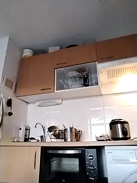 therealsun8 online show from February 17, 2026, 6:54 am