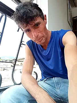 torvyHot online show from February 11, 2026, 7:52 pm