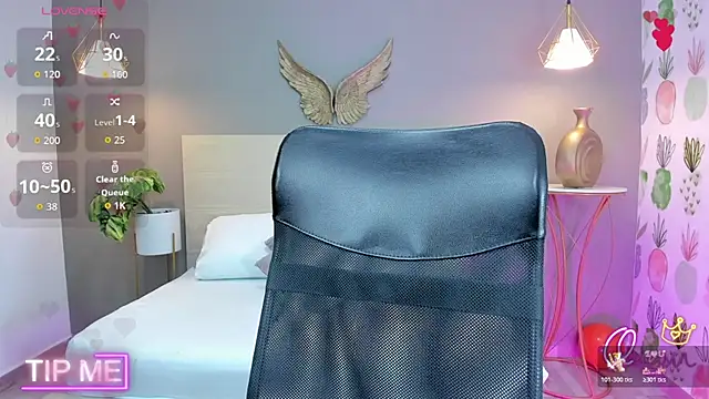 Snapshot of emma_hiltonn_ chatting on June 2, 2026, 7:27 pm emma hiltonn online show from June 2, 2026, 7:27 pm