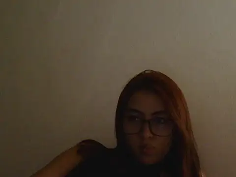 Snapshot of OriannaWolf chatting on January 12, 2026, 5:23 am OriannaWolf online show from January 12, 2026, 5:23 am