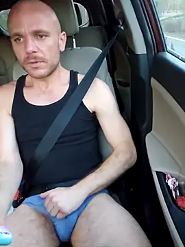 Snapshot of FrankieFuckMe chatting on April 15, 2026, 10:22 am FrankieFuckMe online show from April 15, 2026, 10:22 am