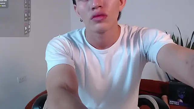 DarrenColleen online show from February 21, 2026, 11:50 pm