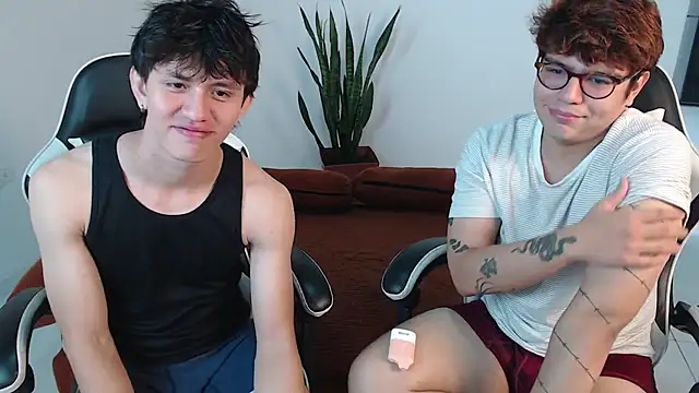 DarrenColleen online show from April 17, 2026, 3:15 pm