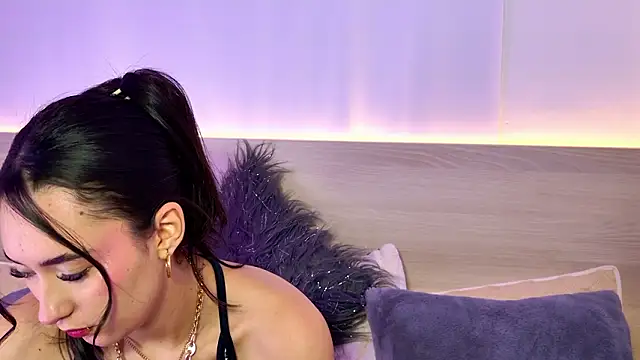 Snapshot of AliceeBloom chatting on February 5, 2026, 10:20 am AliceeBloom online show from February 5, 2026, 10:20 am