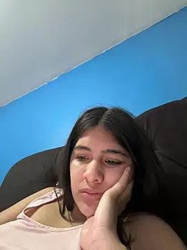 diosa sofia19 online show from May 20, 2026, 3:40 pm