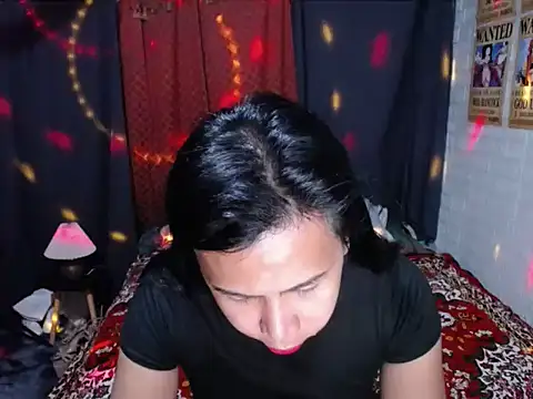BriannaCruz24 online show from May 11, 2026, 12:00 pm