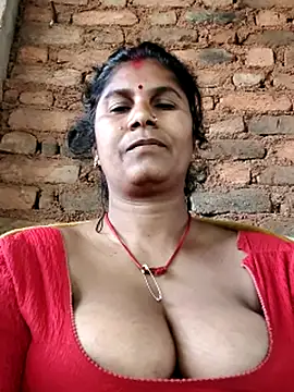 Hot di97 online show from March 27, 2026, 2:06 am