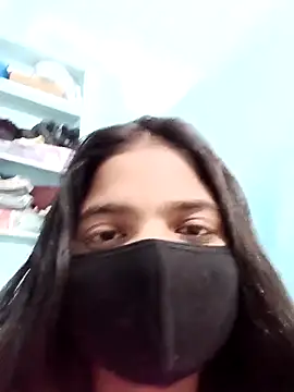 Snapshot of College--girl chatting on January 16, 2026, 11:25 am College--girl online show from January 16, 2026, 11:25 am