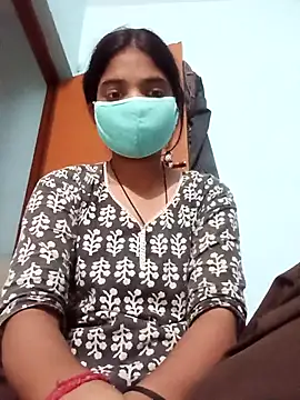 Snapshot of College--girl chatting on March 3, 2026, 1:39 pm College--girl online show from March 3, 2026, 1:39 pm