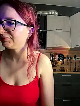 coy girl  online show from January 17, 2026, 1:27 pm