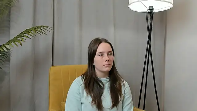 Snapshot of GenevieNyreen chatting on January 14, 2026, 10:10 am GenevieNyreen online show from January 14, 2026, 10:10 am