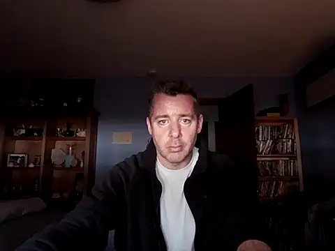 chrisw8140 online show from February 8, 2026, 8:45 pm