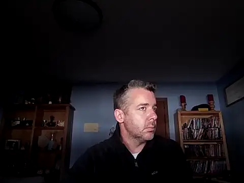 chrisw8140 online show from February 12, 2026, 8:26 pm