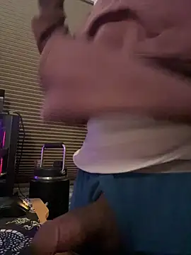 Snapshot of JoeyBlazy chatting on January 19, 2026, 6:17 am JoeyBlazy online show from January 19, 2026, 6:17 am