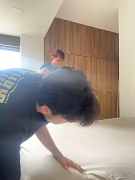 Snapshot of Noyrx chatting on February 6, 2026, 6:33 pm Noyrx online show from February 6, 2026, 6:33 pm