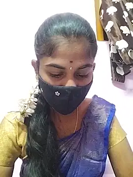 Snapshot of Tamil_Hot_RoyalQueen chatting on April 21, 2026, 3:07 pm Tamil Hot RoyalQueen online show from April 21, 2026, 3:07 pm