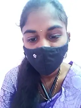 Snapshot of Tamil_Hot_RoyalQueen chatting on May 23, 2026, 11:14 am Tamil Hot RoyalQueen online show from May 23, 2026, 11:14 am