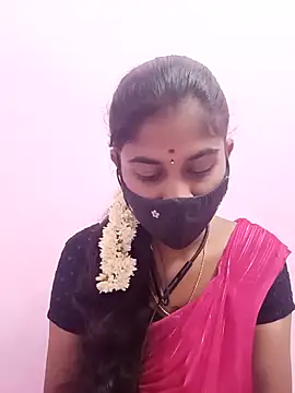 Snapshot of Tamil_Hot_RoyalQueen chatting on May 26, 2026, 4:58 pm Tamil Hot RoyalQueen online show from May 26, 2026, 4:58 pm