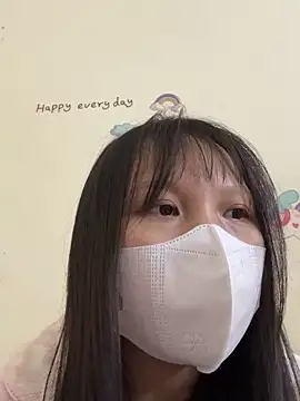 Charlotte-ee online show from February 2, 2026, 3:49 am