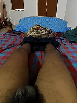 Snapshot of modelSpidy chatting on March 3, 2026, 9:15 am modelSpidy online show from March 3, 2026, 9:15 am