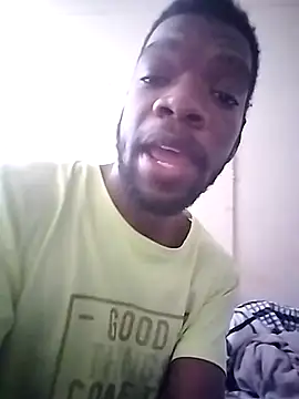 FINEBABYWOLF online show from May 21, 2026, 10:33 am