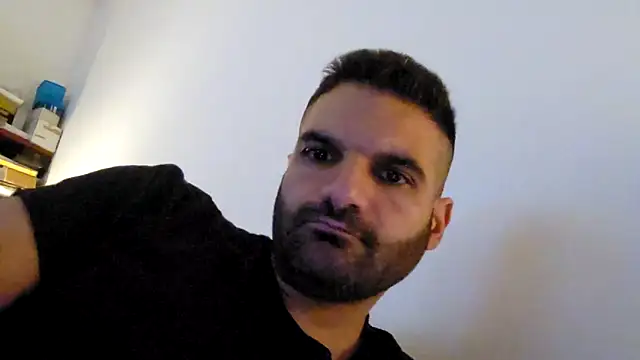 marios87xxl online show from March 22, 2026, 1:03 pm