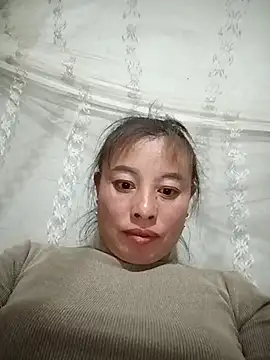 kaia-cam online show from January 13, 2026, 12:54 pm