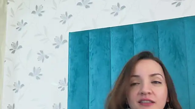 AnyaHappiness online show from March 27, 2026, 8:26 am