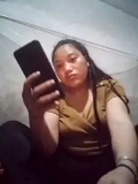 LingLing002 online show from February 21, 2026, 10:55 pm