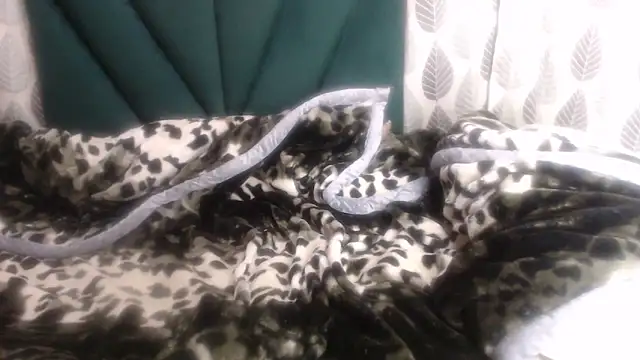Snapshot of Nellybba chatting on March 8, 2026, 4:22 pm Nellybba online show from March 8, 2026, 4:22 pm