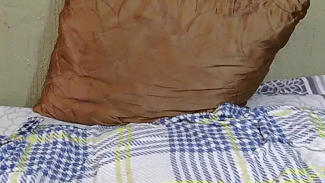 xxxChocolateBox online show from February 6, 2026, 10:07 am